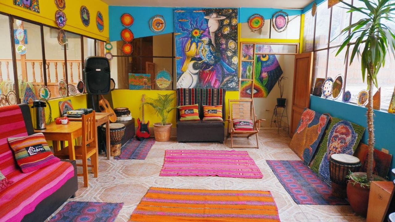 Colores Hotel Apu-Linli Писак Екстериор снимка