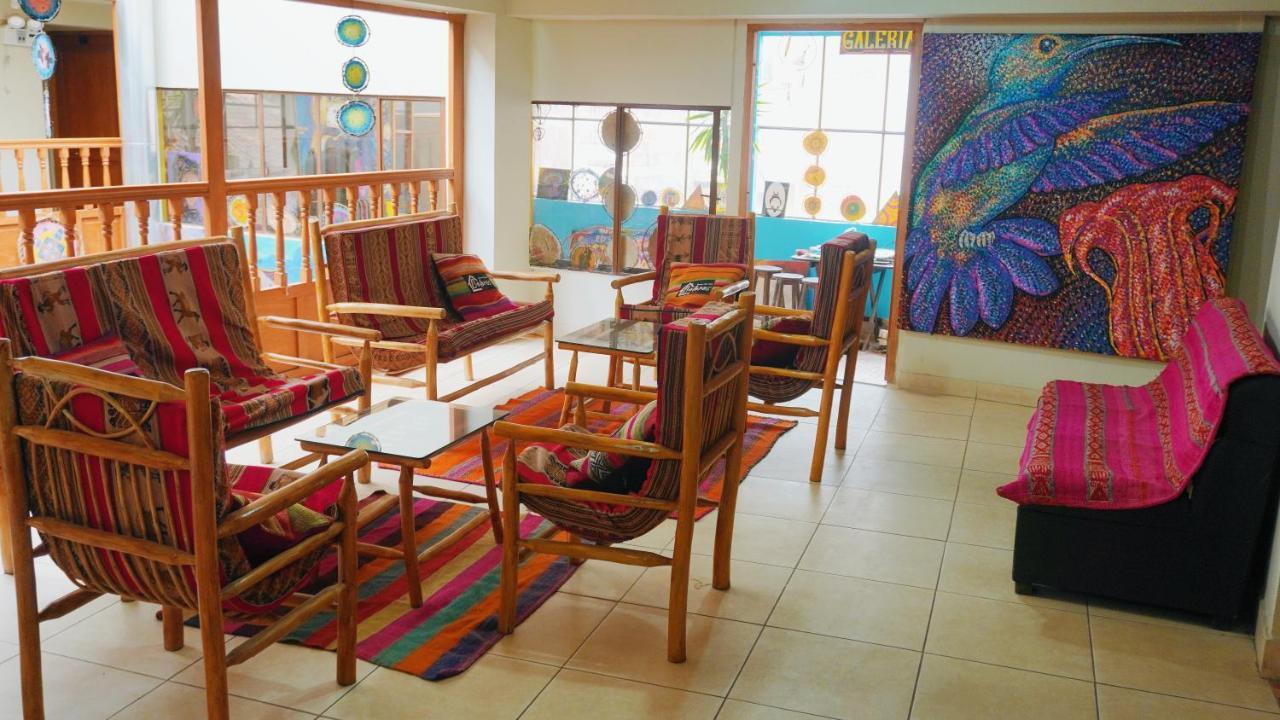 Colores Hotel Apu-Linli Писак Екстериор снимка