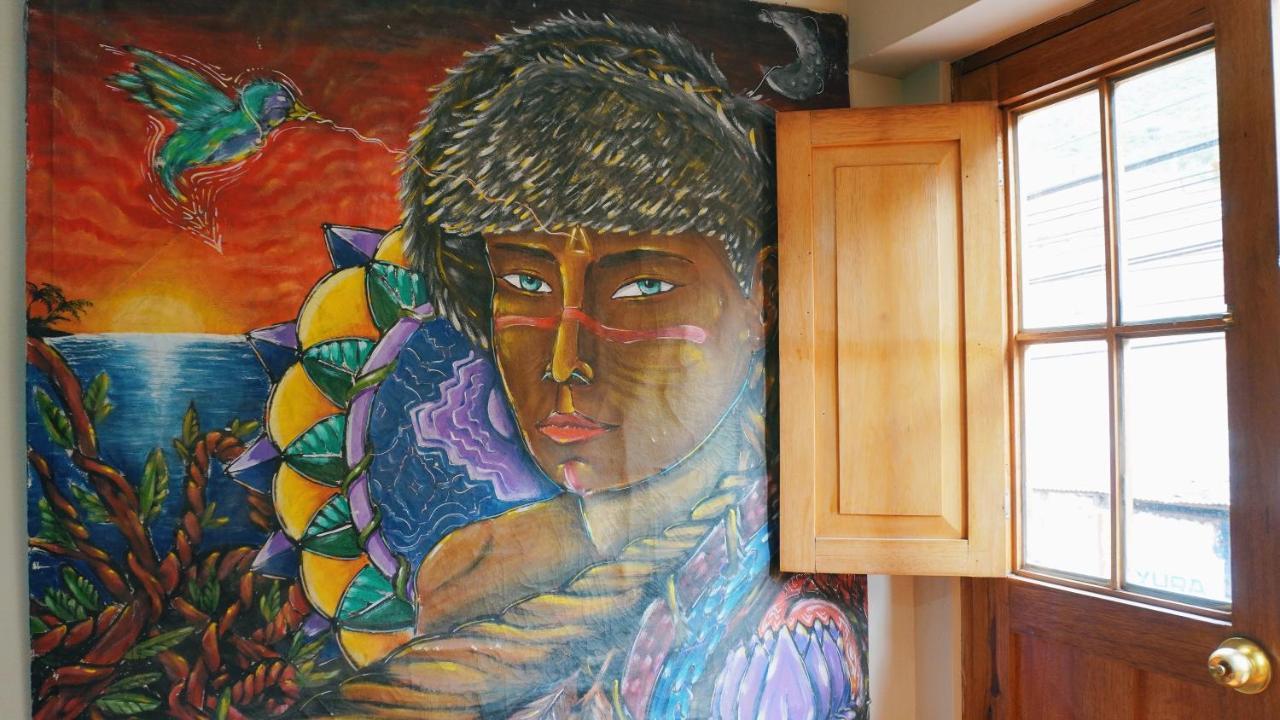 Colores Hotel Apu-Linli Писак Екстериор снимка