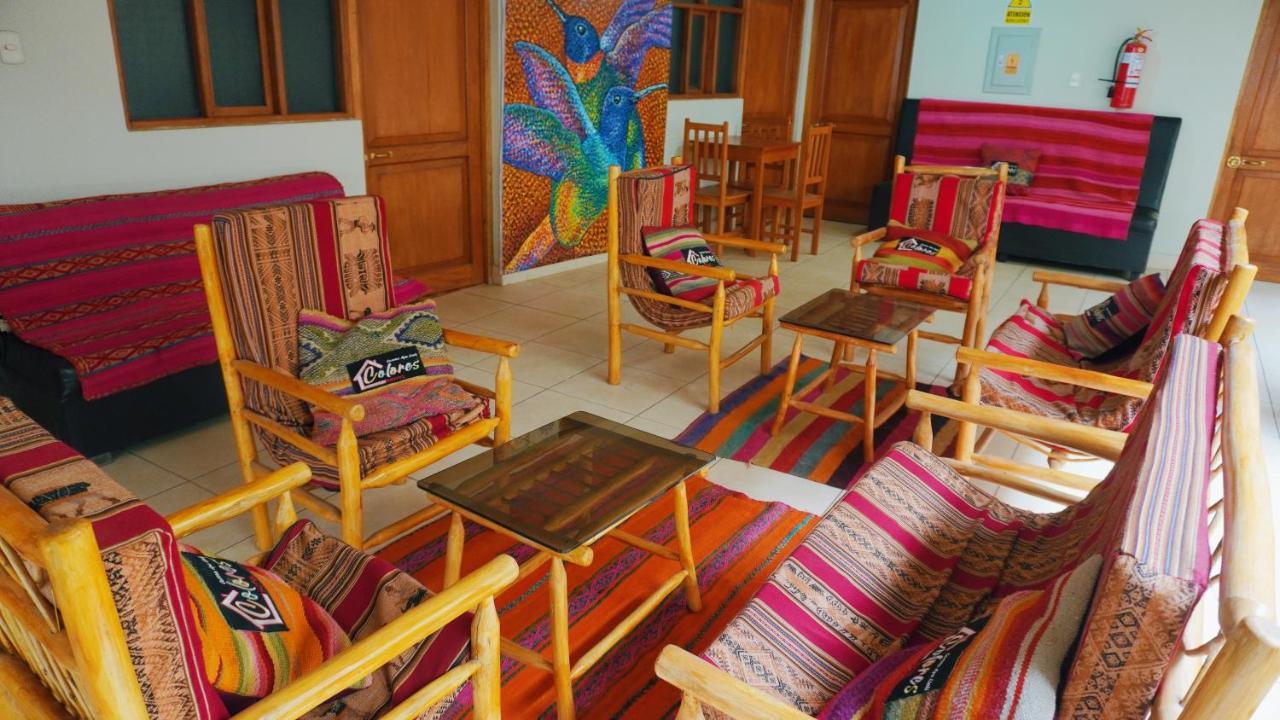 Colores Hotel Apu-Linli Писак Екстериор снимка