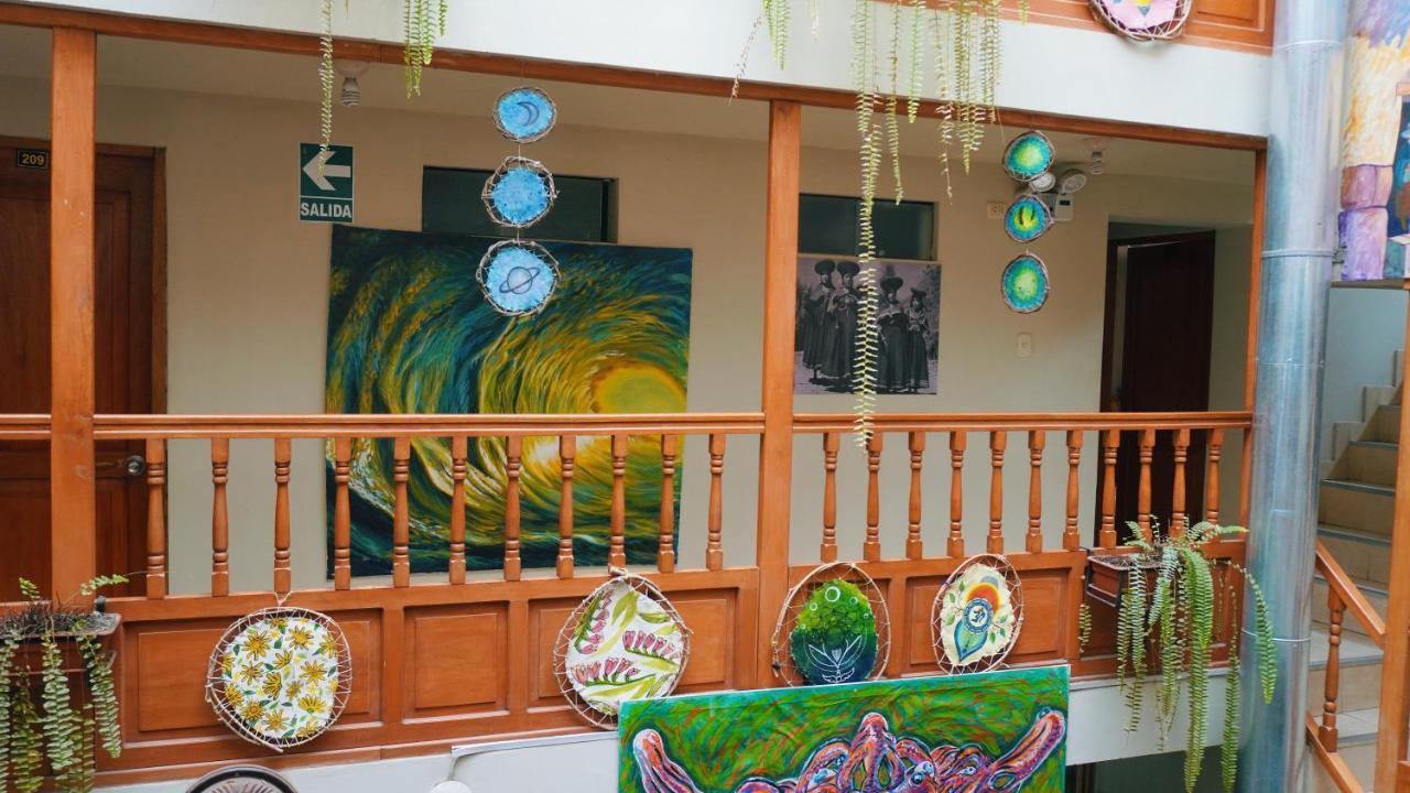 Colores Hotel Apu-Linli Писак Екстериор снимка
