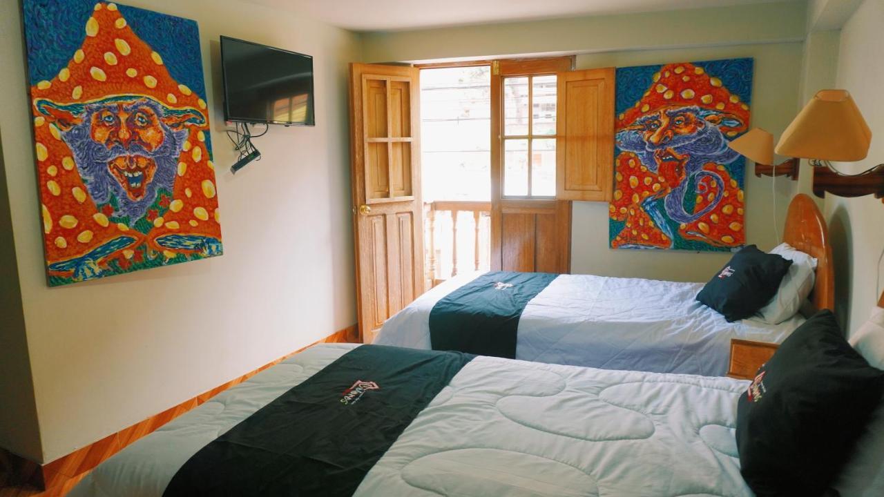 Colores Hotel Apu-Linli Писак Екстериор снимка